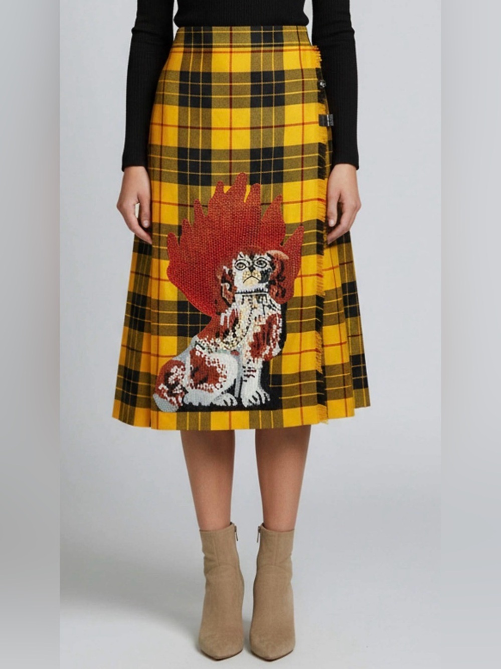 Gucci Yellow Plaid Midi Skirt with Red and White Dog Motif Size 38